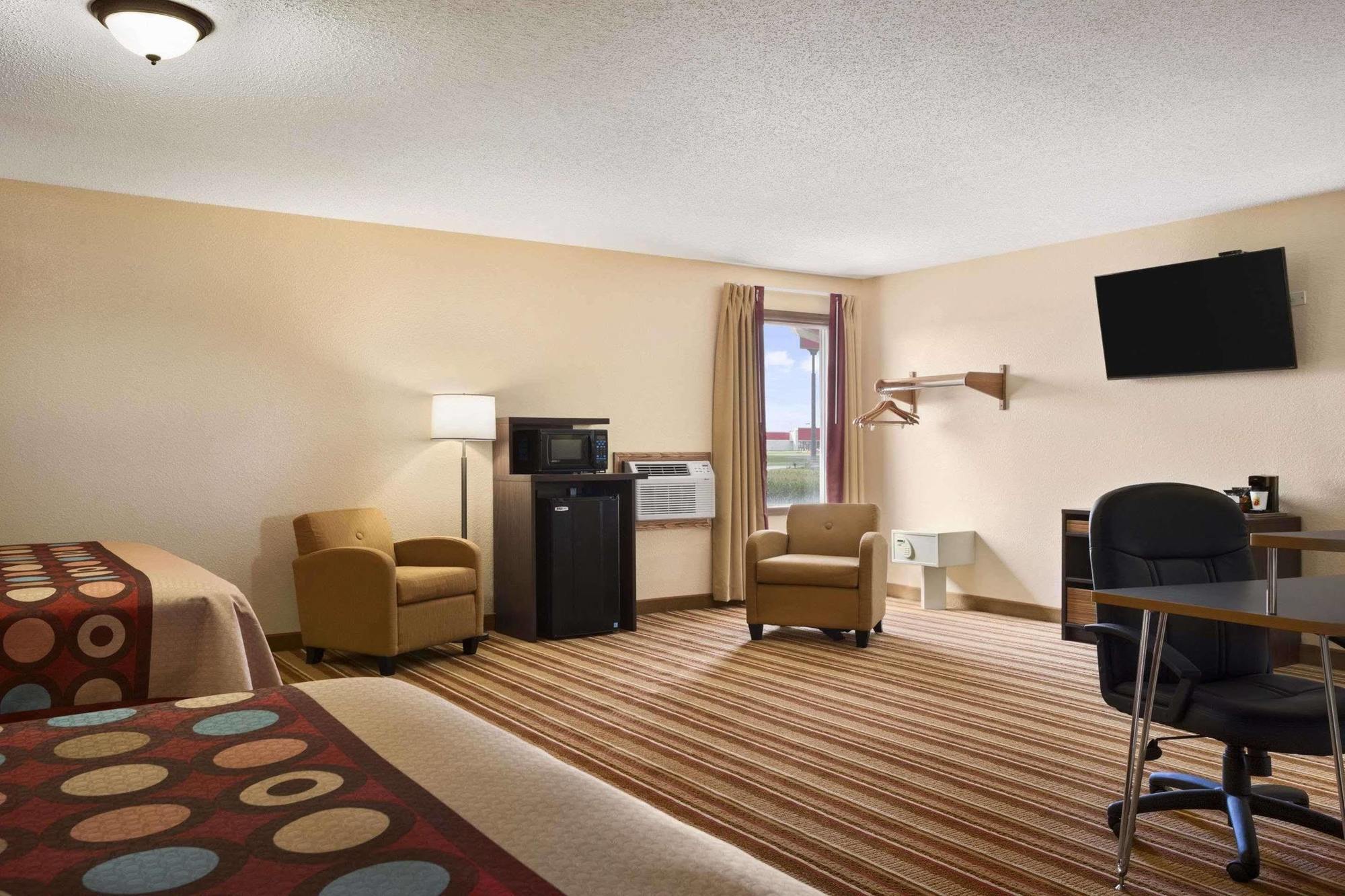 Hotel Super 8 By Wyndham Mattoon Exterior foto